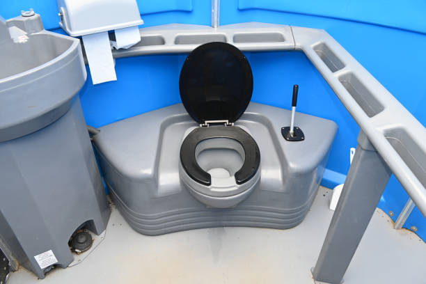 Best Portable toilet rental cost  in Lake Helen, FL