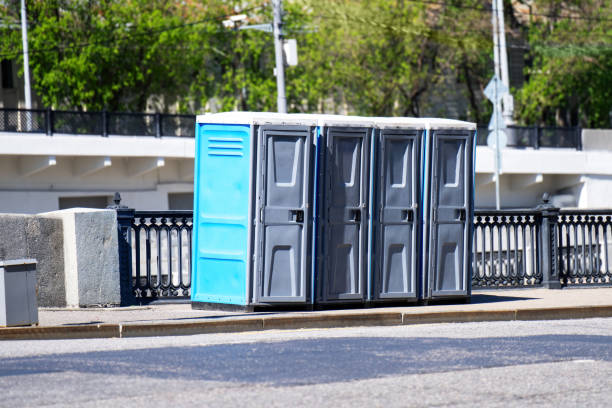 Best Porta potty rental near me  in Lake Helen, FL